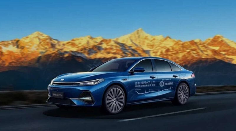 Geely Galaxy A7 установил мировой рекорд Гиннесса по пробегу на одном баке