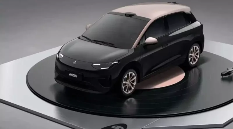Leapmotor A05s: бюджетный электромобиль показали в Китае